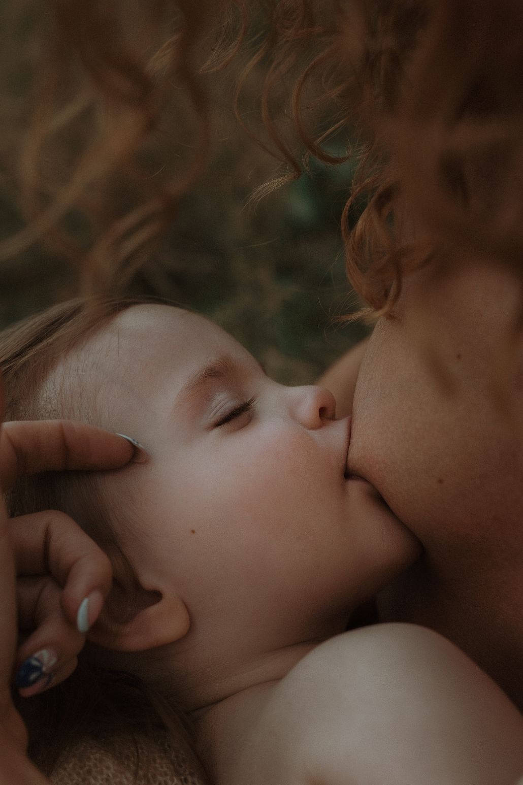 Rach-breast-feeding-photographer-wirral6